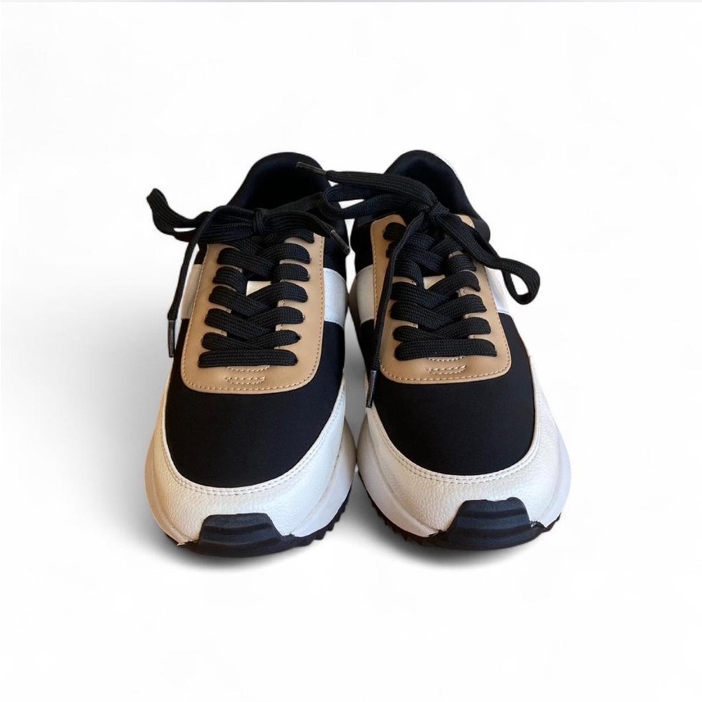 DV by Dolce Vita Black/White/Tan Platform Chunky Sneakers Women’s Size 7 - Picture 4 of 5